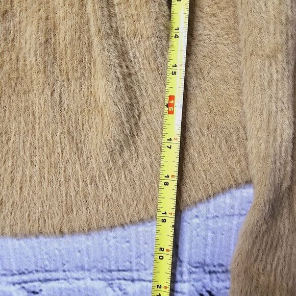 Dazy Soft Fuzzy Golden Beige Tie Collar Cardigan Sweater Size L - Picture 8 of 9